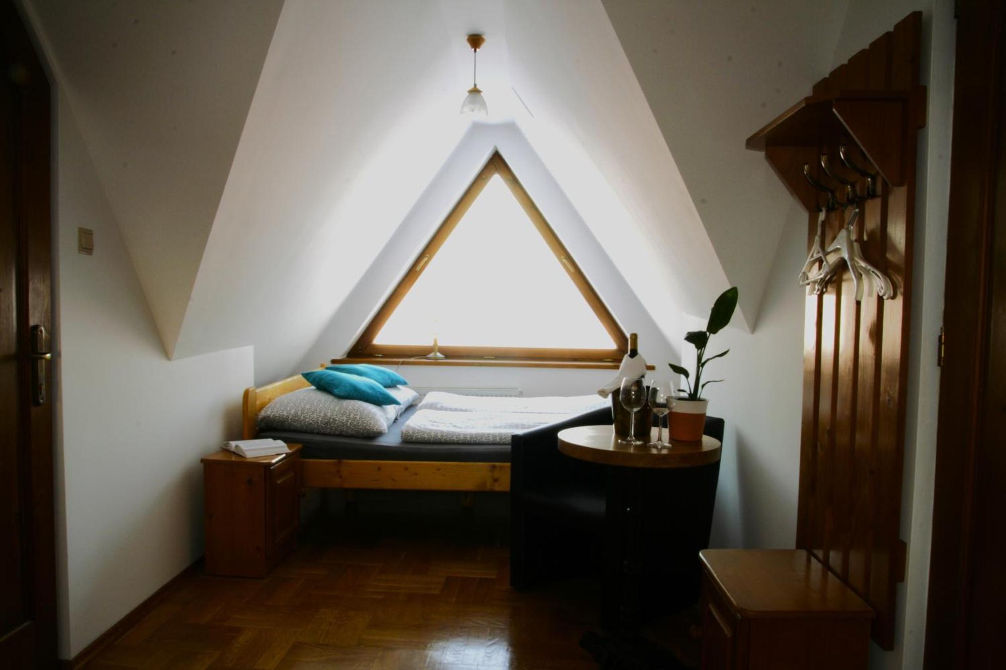 Farm stay Wyspa Ciszy - Agroturystyka, Nieopodal Czorsztyna, I Kluszkowce Nad Zalewem Czorsztynskim Maniowy